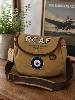 RCAF Canvas Messenger Bag NWT Airman Kit 048 Military Style Crossbody Canada